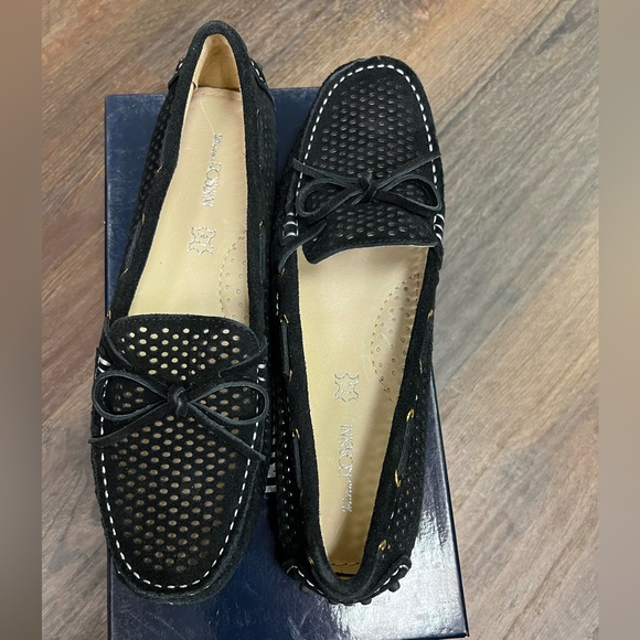 Black women’s Loafers - Picture 1 of 5